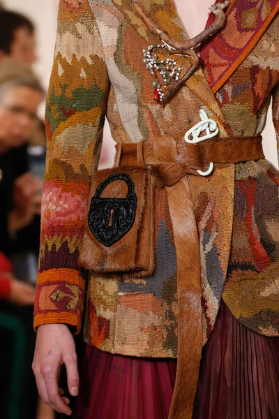 Look 31